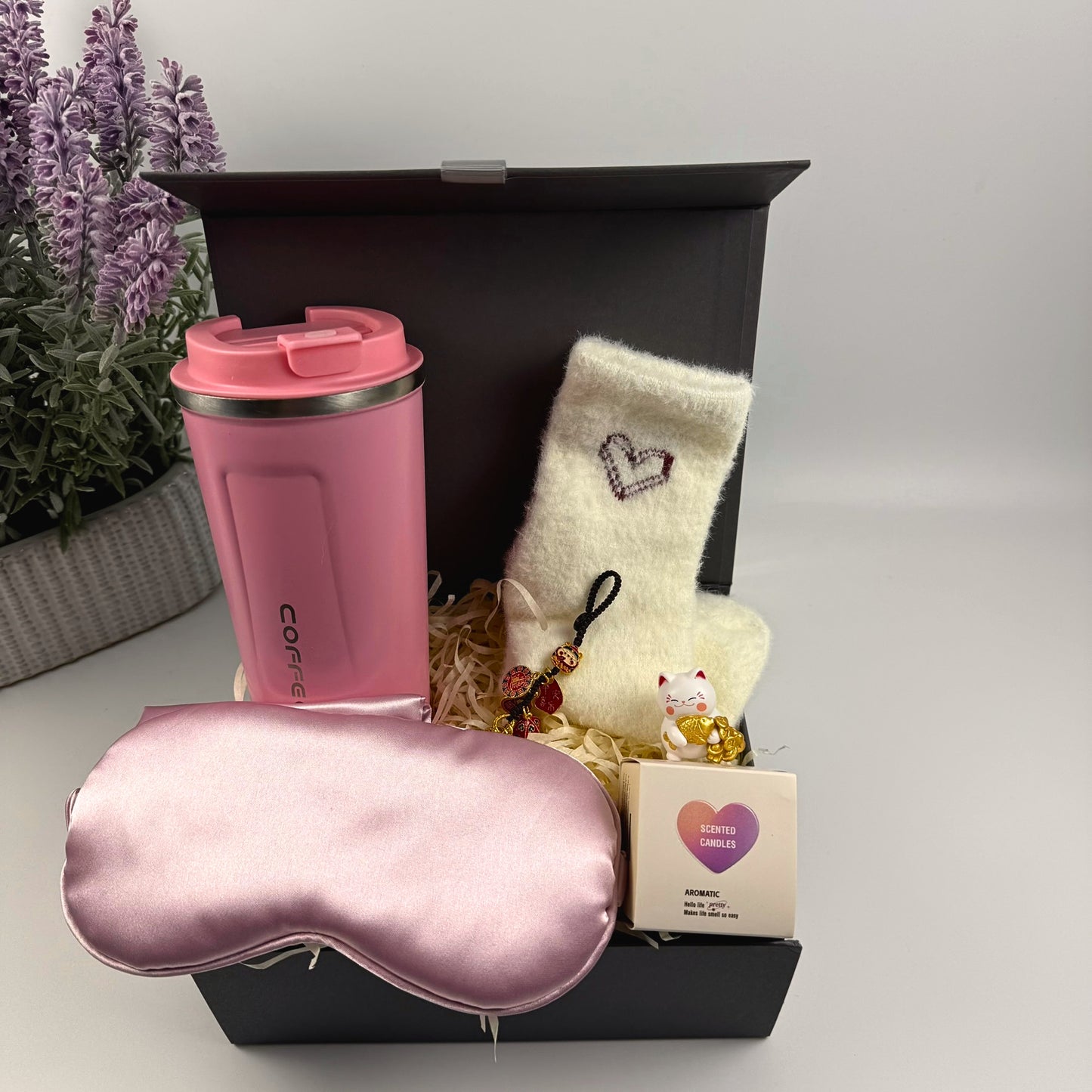 Pink Self Care Gift Box – Travel Mug, Cozy Socks, Eye Mask & Candle
